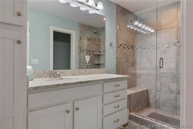 4423 Venice Way, Sellersburg, IN 47172