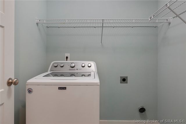 4423 Venice Way, Sellersburg, IN 47172