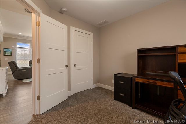 4423 Venice Way, Sellersburg, IN 47172