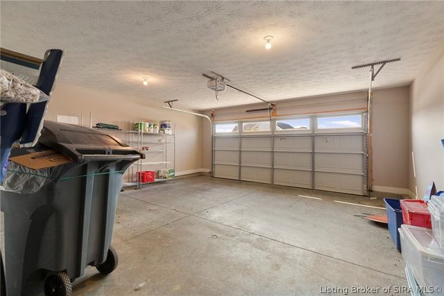 4423 Venice Way, Sellersburg, IN 47172