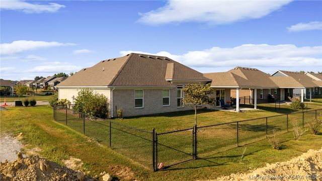 4423 Venice Way, Sellersburg, IN 47172