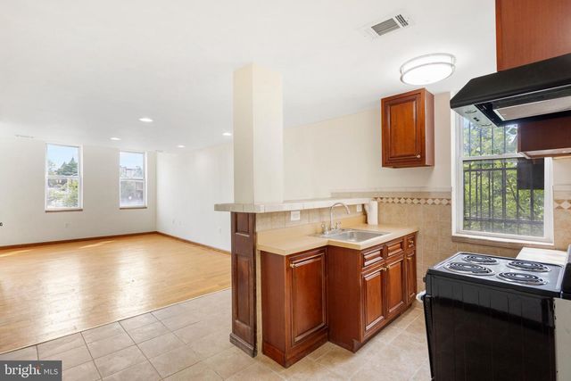 2400 DRUID HILL AVE, Baltimore, MD 21217