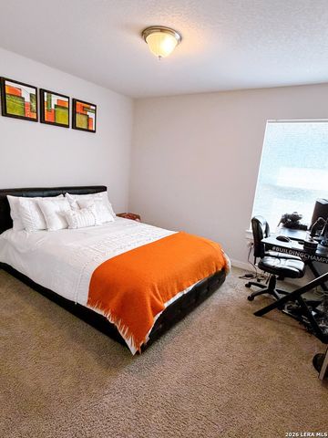 3834 Glenloch, Converse, TX 78109