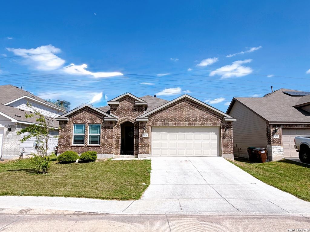3834 Glenloch, Converse, TX 78109