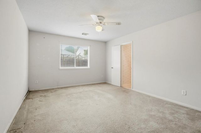 1723 Oak Ridge Drive, Kemah, TX 77565