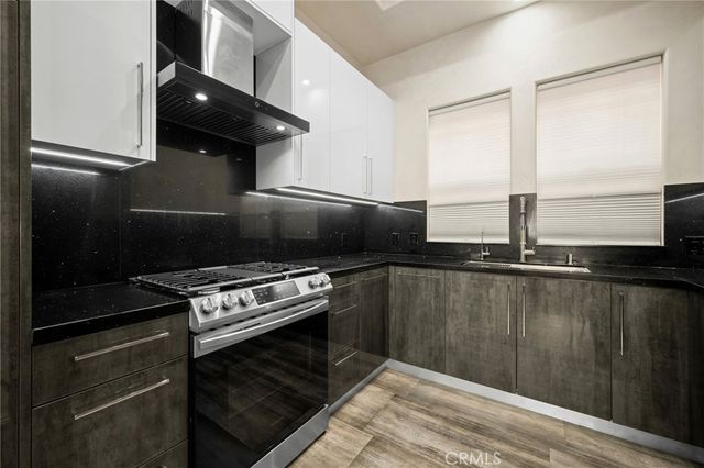 333 Milford Street 106, Glendale, CA 91203