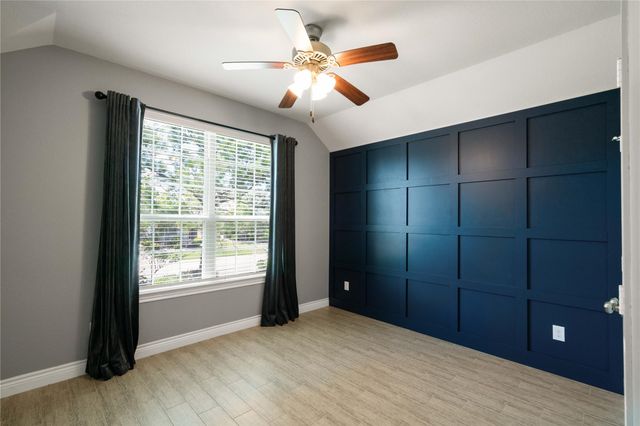 67 Pioneer Canyon Place, Tomball, TX 77375