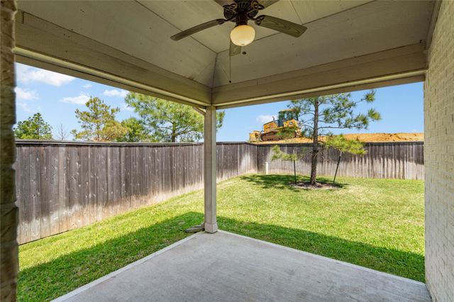 67 Pioneer Canyon Place, Tomball, TX 77375