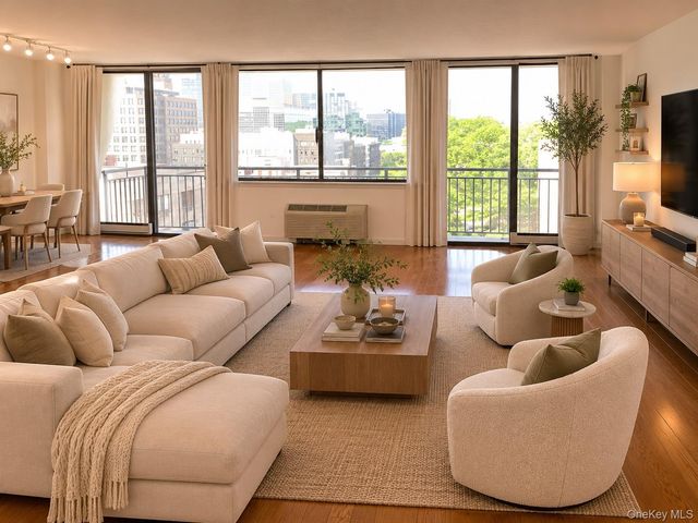 15 Stewart Place 10E, White Plains, NY 10603