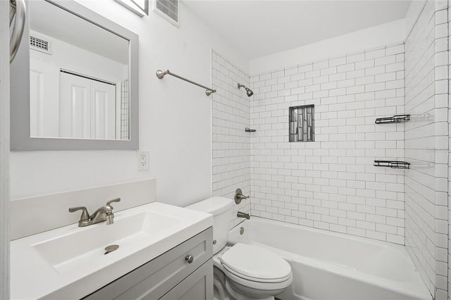 939 OAKFIELD DRIVE, Brandon, FL 33511