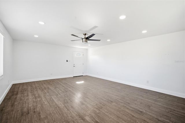 939 OAKFIELD DRIVE, Brandon, FL 33511