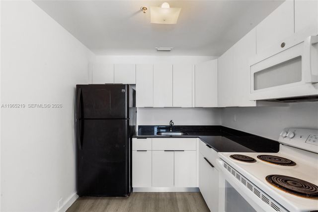 1502 Jefferson Ave 202, Miami Beach, FL 33139