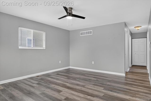 7504 Lozier Avenue, Warren, MI 48091