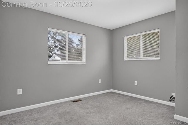7504 Lozier Avenue, Warren, MI 48091