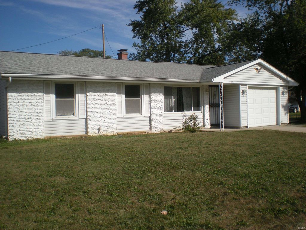 1321 Deveron Drive, New Haven, IN 46774