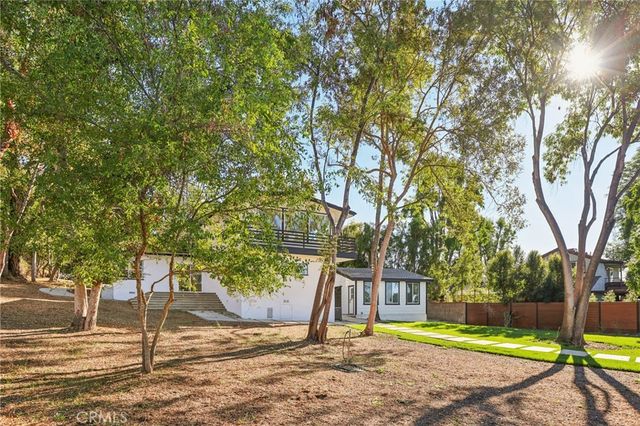 700 Norunbega Drive, Monrovia, CA 91016