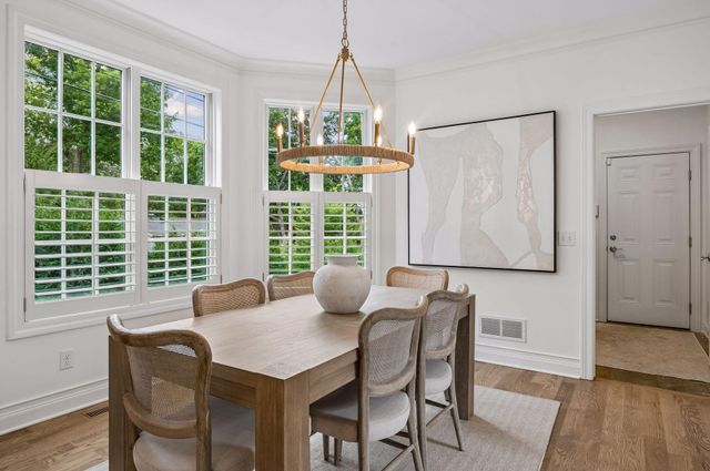 619 Gardner Street, Wayzata, MN 55391