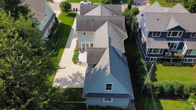 619 Gardner Street, Wayzata, MN 55391
