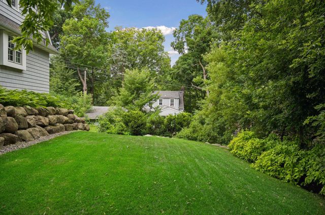 619 Gardner Street, Wayzata, MN 55391