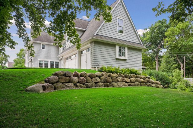 619 Gardner Street, Wayzata, MN 55391