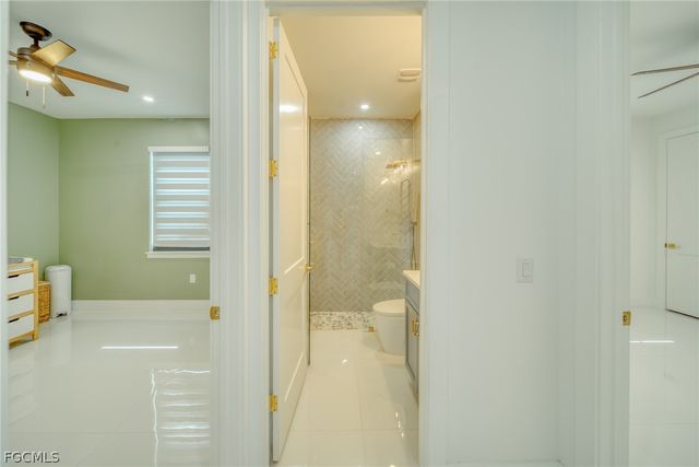 537 NW 18th PL, Cape Coral, FL 33993