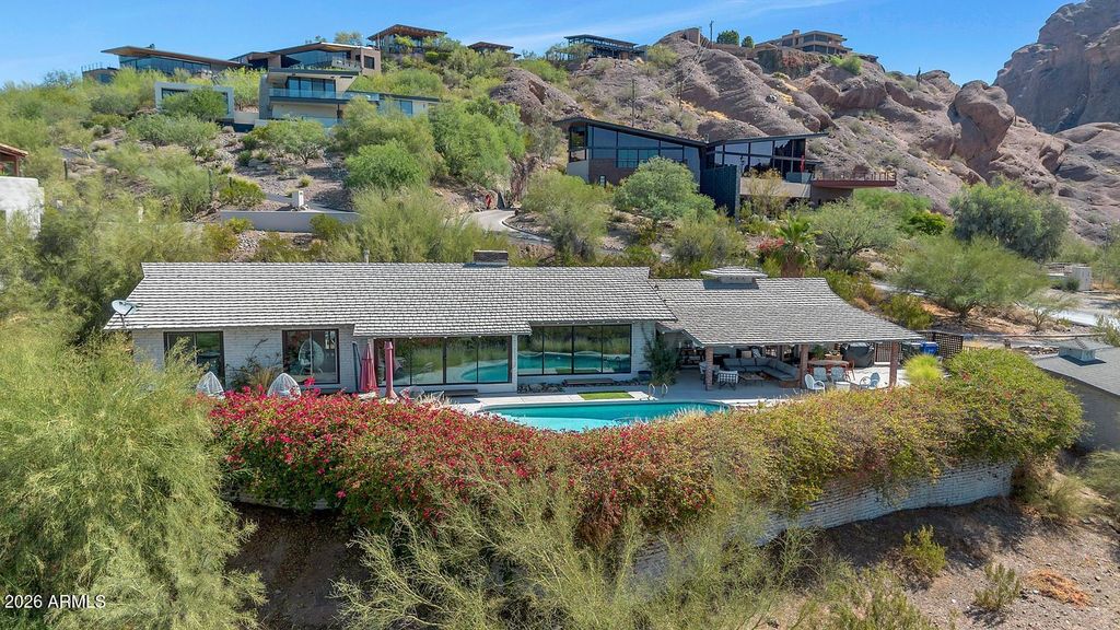 5526 N CAMELBACK CANYON Drive, Phoenix, AZ 85018