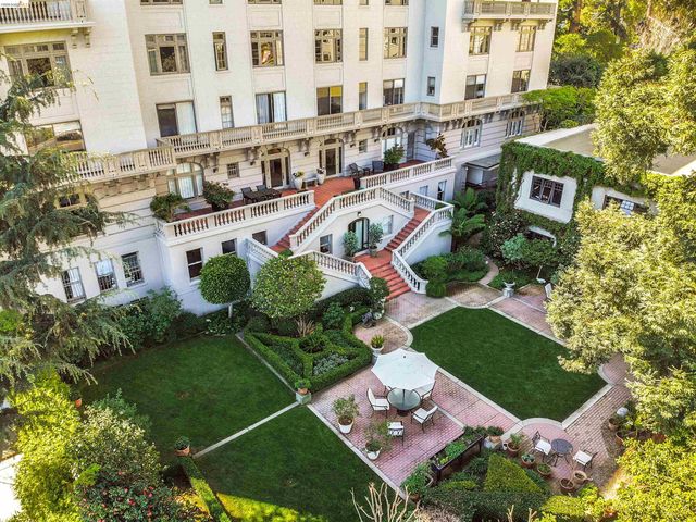 200 Lakeside Dr 401, Oakland, CA 94612