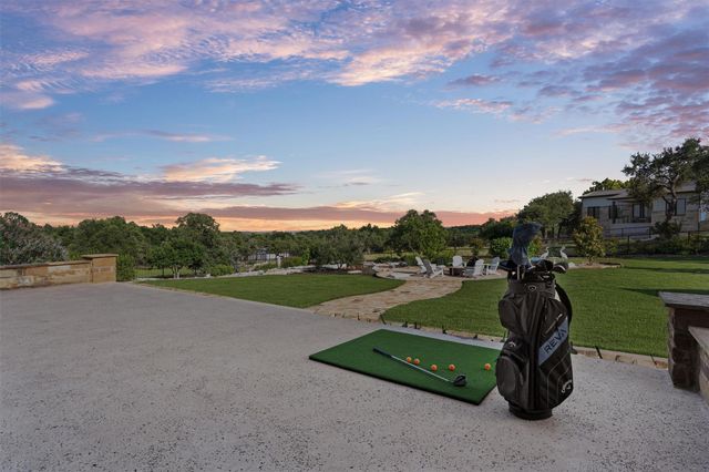 104 Highland Spring LN, Georgetown, TX 78633