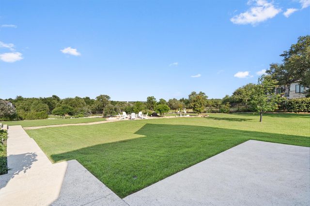 104 Highland Spring LN, Georgetown, TX 78633