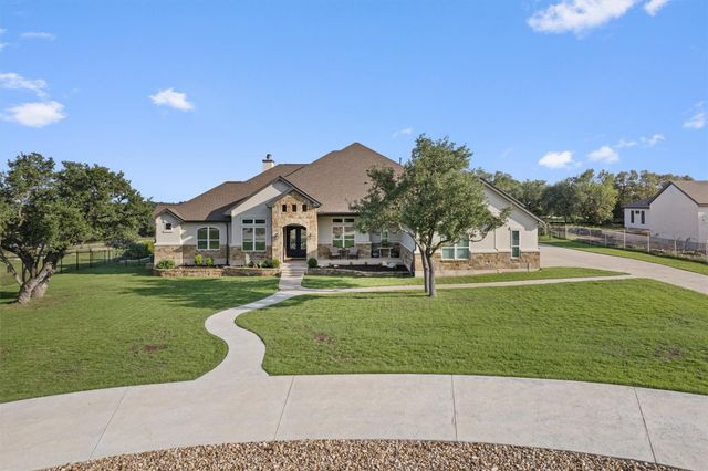104 Highland Spring LN, Georgetown, TX 78633