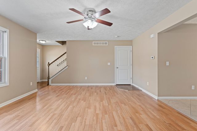 1610 Belclare Road, Normal, IL 61761