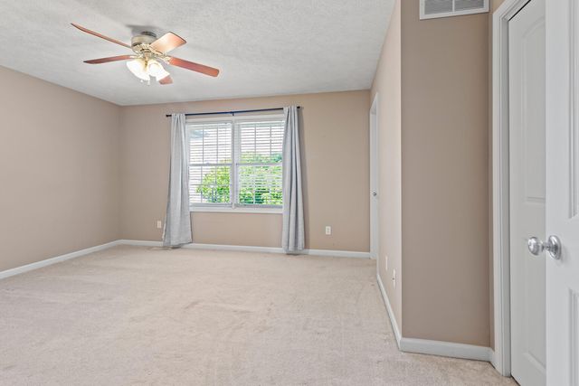 1610 Belclare Road, Normal, IL 61761