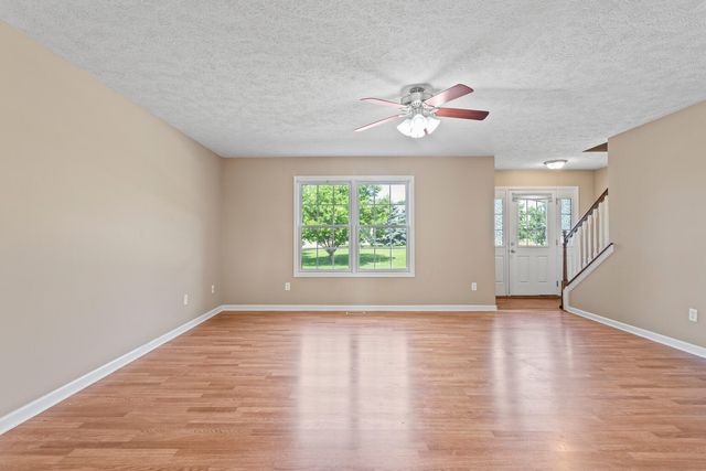 1610 Belclare Road, Normal, IL 61761