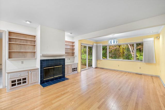 2230 Ferris Lane, Roseville, MN 55113