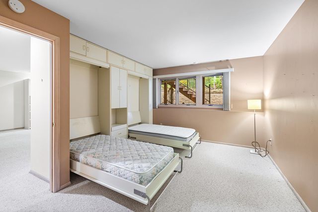 2230 Ferris Lane, Roseville, MN 55113