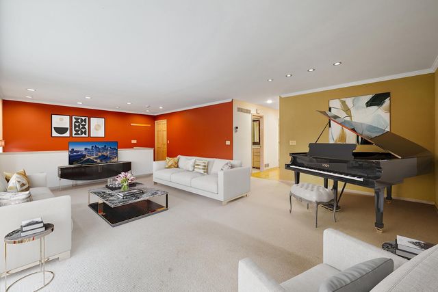 2230 Ferris Lane, Roseville, MN 55113