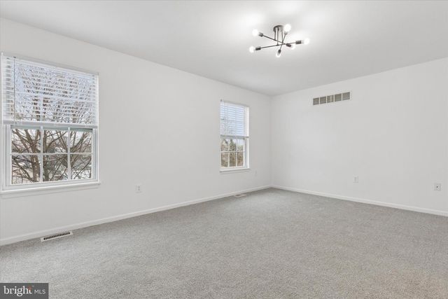 630 E MARSHALL ST, Norristown, PA 19401