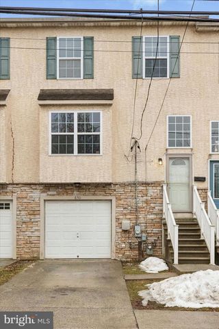 630 E MARSHALL ST, Norristown, PA 19401