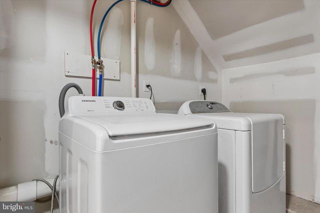 630 E MARSHALL ST, Norristown, PA 19401