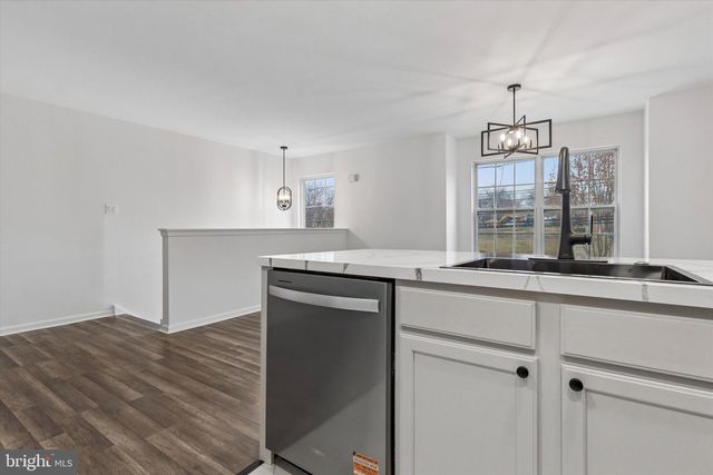 630 E MARSHALL ST, Norristown, PA 19401