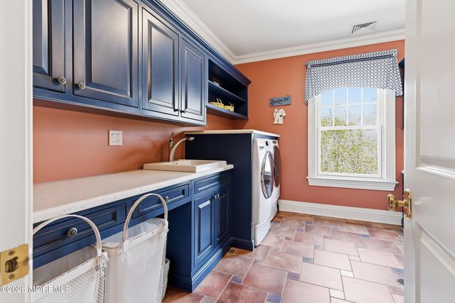 241 Monmouth Avenue, Atlantic Highlands, NJ 07716