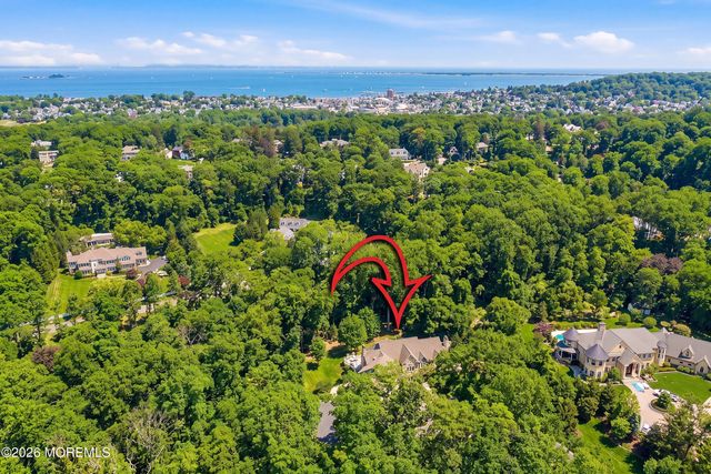 241 Monmouth Avenue, Atlantic Highlands, NJ 07716
