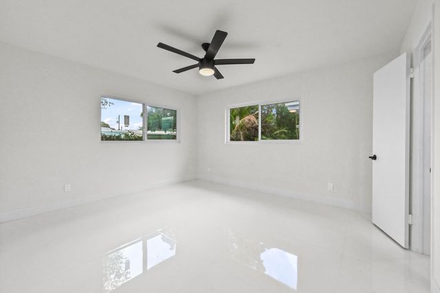 1919 Mimosa Avenue, Fort Pierce, FL 34949