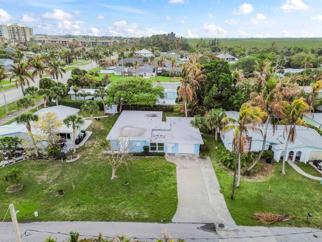 1919 Mimosa Avenue, Fort Pierce, FL 34949