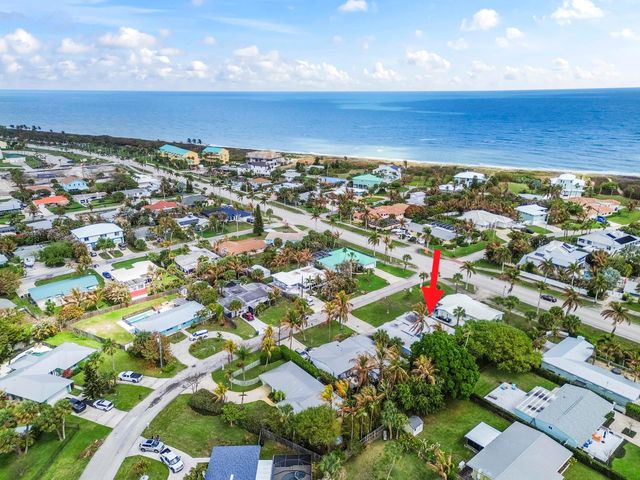 1919 Mimosa Avenue, Fort Pierce, FL 34949