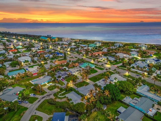 1919 Mimosa Avenue, Fort Pierce, FL 34949