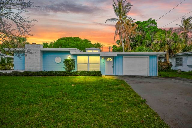 1919 Mimosa Avenue, Fort Pierce, FL 34949