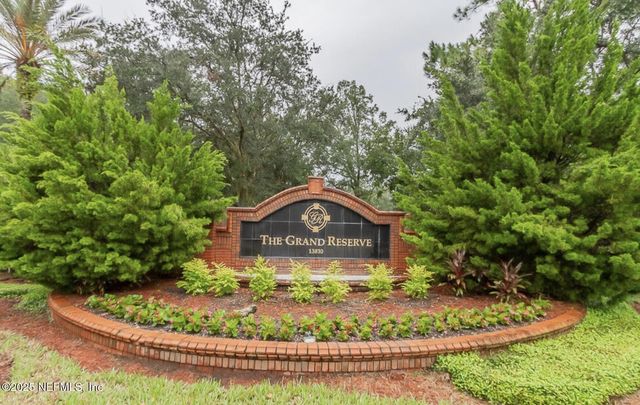 13810 SUTTON PARK Drive, 1228, Jacksonville, FL 32224
