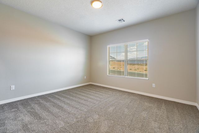 6921 Archer Road NE, Rio Rancho, NM 87144