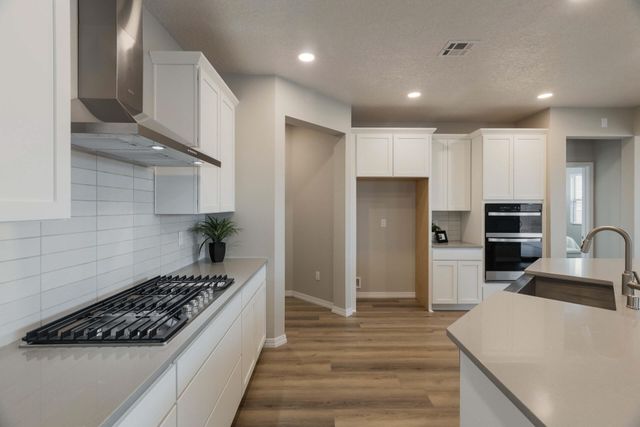 6921 Archer Road NE, Rio Rancho, NM 87144